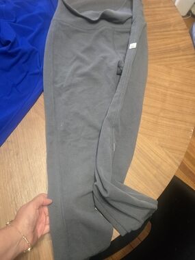 Vuori Women's Gray Jeggings